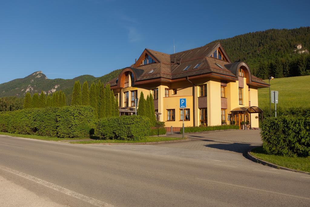 Garni Hotel Gavurky Terchova Exterior photo